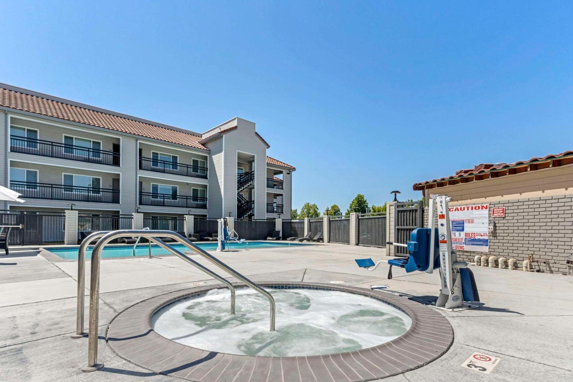 Country Inn & Suites By Radisson, Vallejo Napa Valley, Ca Exterior photo
